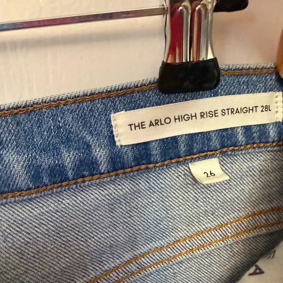 Denim Forum Aritzia Arlo high-rise straight 28l - Picture 3 of 6